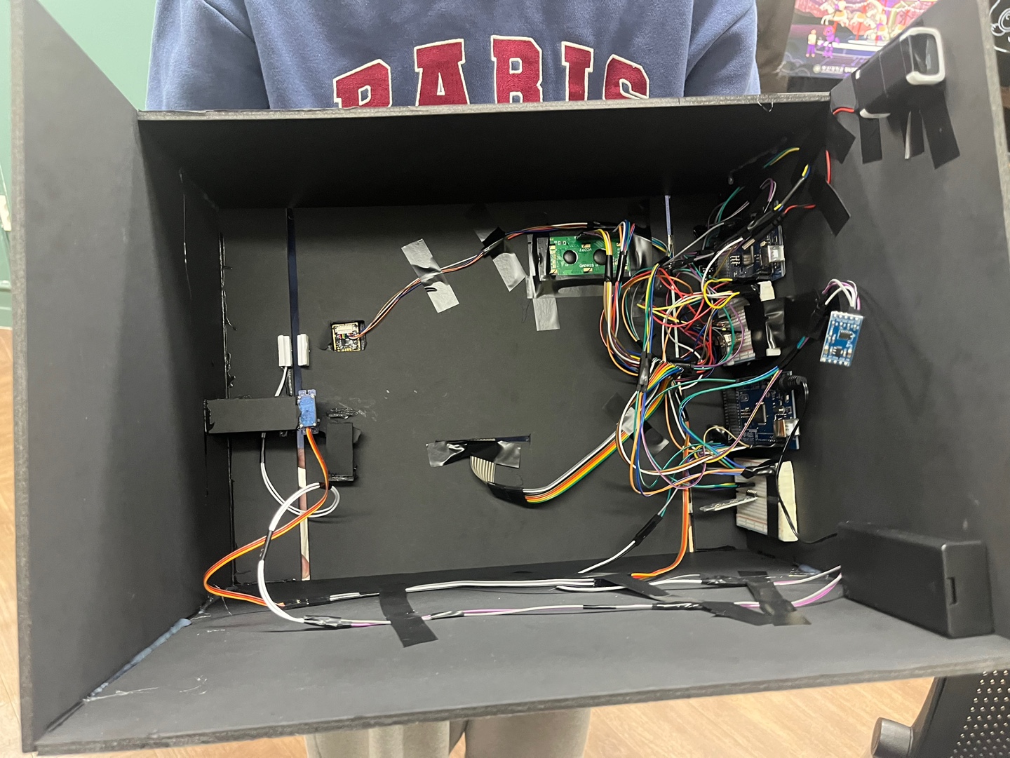 Beep Beep Cabinet 내부 회로와 배선